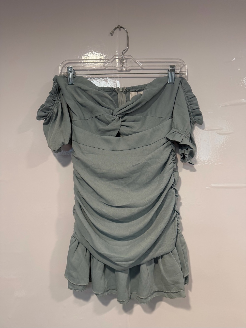 Off-Shoulder NWT Hello Molly Sage Green Ruched Mini Dress‎